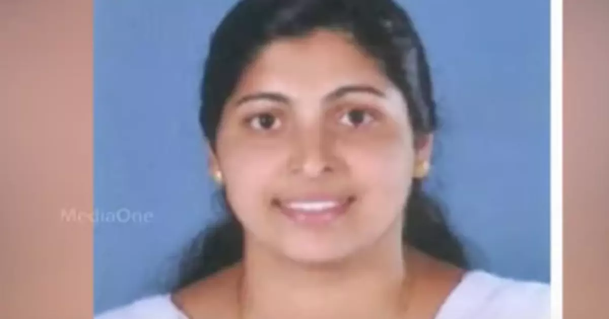 യുഡിഎഫ് വിപ്പ് ലംഘിച്ച് എൽഡിഎഫിന് വേണ്ടി മത്സരിച്ചു; പഞ്ചായത്ത് പ്രസിഡന്റിനെ അയോഗ്യയാക്കി