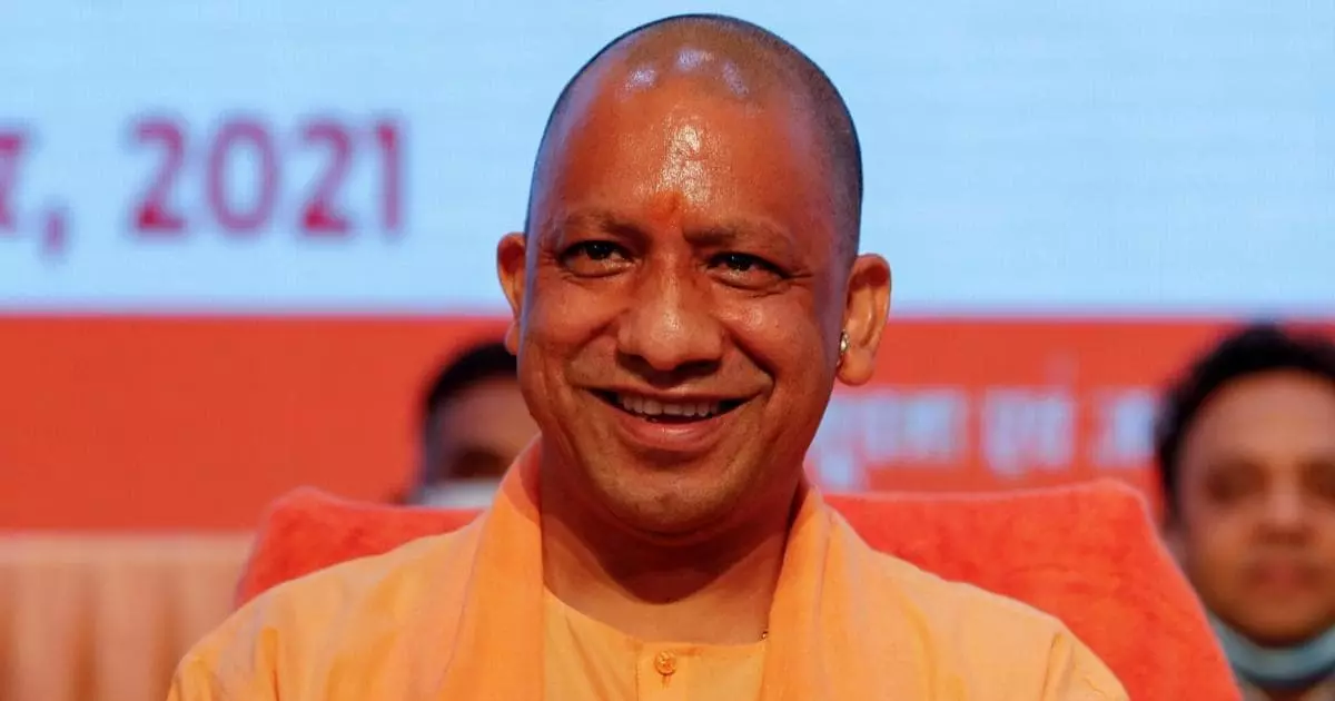 ഗൊരഖ്പൂരില് യോഗി ആദിത്യനാഥ് മുന്നില്; യുപിയില് 100 കടന്ന് ബിജെപി ഗൊരഖ്പൂരില് യോഗി ആദിത്യനാഥ് മുന്നില്; യുപിയില് 100 കടന്ന് ബിജെപി