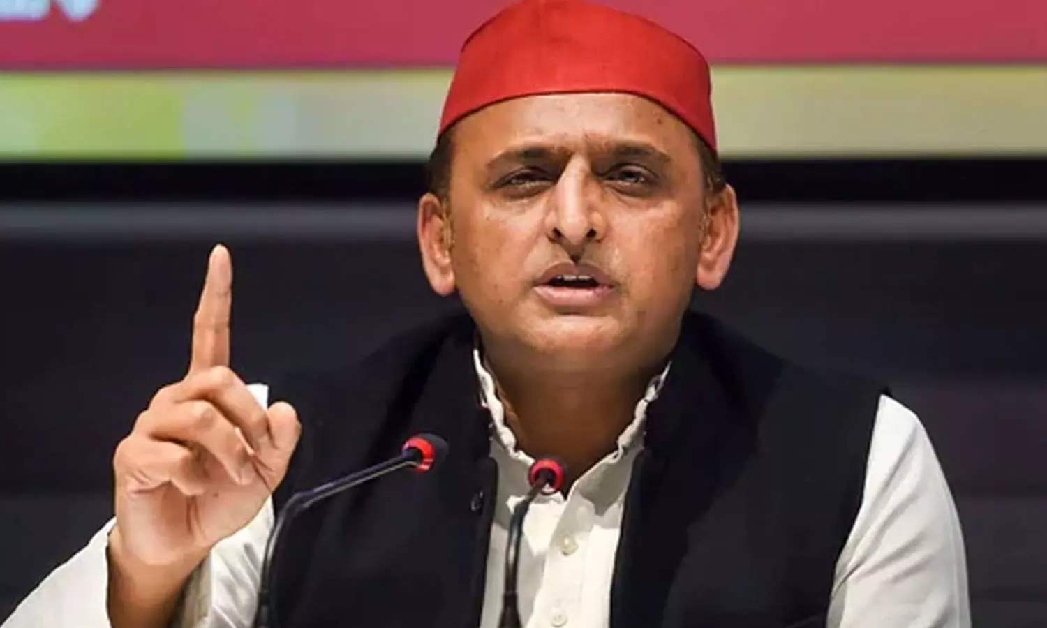 എസ്.പി ലീഡ് ഉയർത്തുന്നു; അഖിലേഷ് യാദവ് മുന്നിൽ