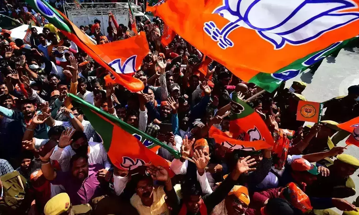 ഗോവയിൽ മുന്നിൽക്കയറി ബിജെപി; തൃണമൂൽ സഖ്യത്തിനും മുന്നേറ്റം ഗോവയിൽ മുന്നിൽക്കയറി ബിജെപി; തൃണമൂൽ സഖ്യത്തിനും മുന്നേറ്റം