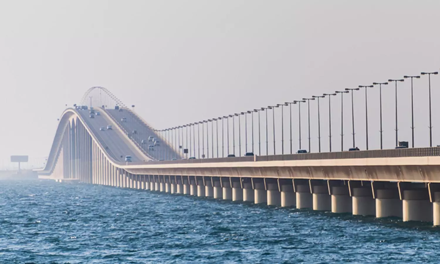 സൗദി-ബഹറൈന്‍ കോസ്‌വേ വഴി യാത്ര ചെയ്യുന്നതിന് ബൂസ്റ്റര്‍ ഡോസ് നിര്‍ബന്ധം