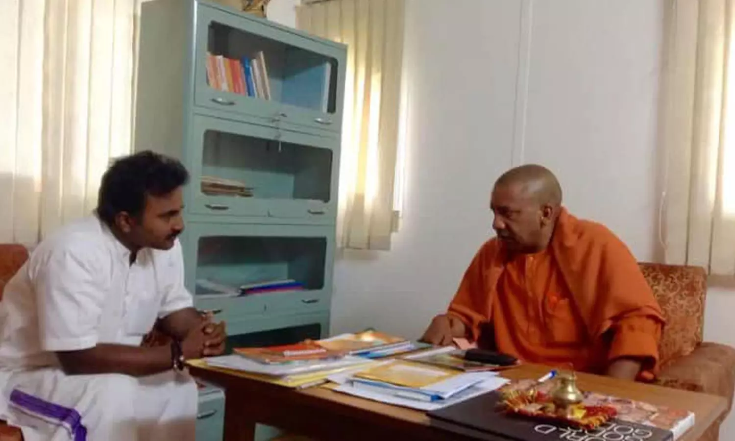 ഒരു മുസ്‌ലിം സ്ഥാനാർഥിയെയും മത്സരിപ്പിക്കാതെയാണ് ബിജെപി വിജയം നേടിയത്,യോഗി ഹിന്ദു രാഷ്ട്രത്തിന്റെ പ്രധാനമന്ത്രിയാവട്ടെ- പ്രതീഷ് വിശ്വനാഥ്