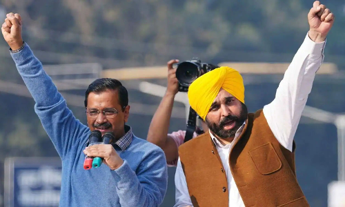 പഞ്ചാബിൽ ആം ആദ്മി അധിനിവേശം; കോൺഗ്രസ് ഏറെ പിന്നിൽ