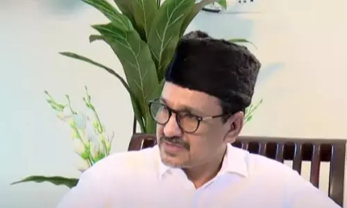 മുന്നണിമാറ്റം ചര്‍ച്ചയിലില്ല, സുന്നി ഐക്യത്തിന് ശ്രമിക്കും, ഹരിത നടപടിയിൽ പുനഃപരിശോധന- സാദിഖലി ശിഹാബ് തങ്ങൾ