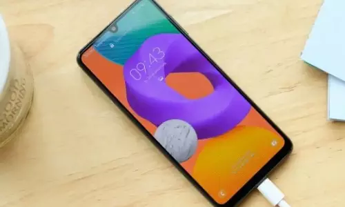 സാംസങ് ബജറ്റ് ഫോണുകളോടൊപ്പവും ഇനി ചാർജർ ഉണ്ടാവില്ല ? റിപ്പോർട്ട്