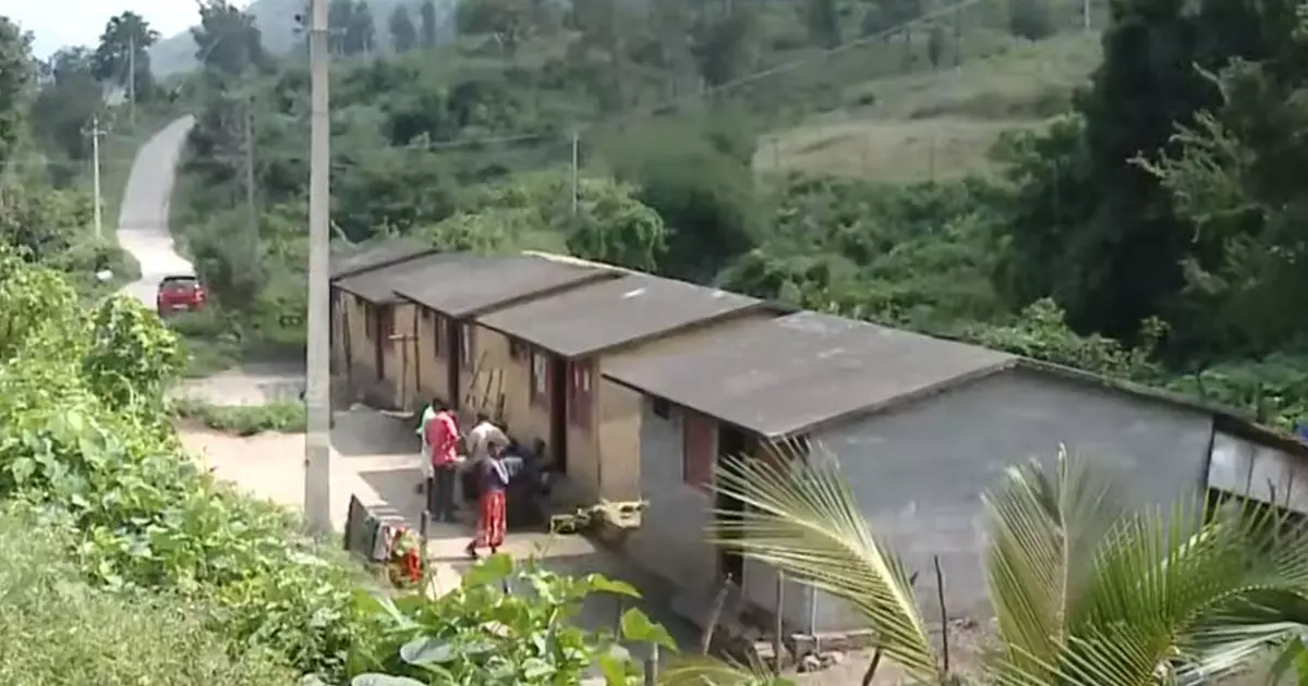 ആദിവാസികൾക്കും പട്ടിക ജാതിക്കാർക്കും ഭൂമി വാങ്ങുന്നതിൽ അഴിമതിയെന്ന് എസ്‌സി എസ്ടി കമ്മീഷൻ