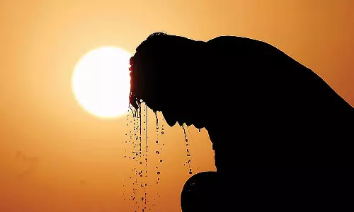 സംസ്ഥാനത്തെ ആറ് ജില്ലകളിൽ ഇന്ന് താപനില ഉയരും;മുന്നറിയിപ്പ് സംസ്ഥാനത്തെ ആറ് ജില്ലകളിൽ ഇന്ന് താപനില ഉയരും;മുന്നറിയിപ്പ്