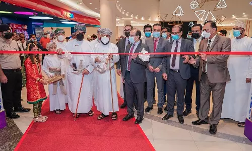 ഒമാനിലെ ലുലു ഷോറൂമുകളില് റമദാന് സൂഖുകള്ക്ക് തുടക്കമായി ഒമാനിലെ ലുലു ഷോറൂമുകളില് റമദാന് സൂഖുകള്ക്ക് തുടക്കമായി