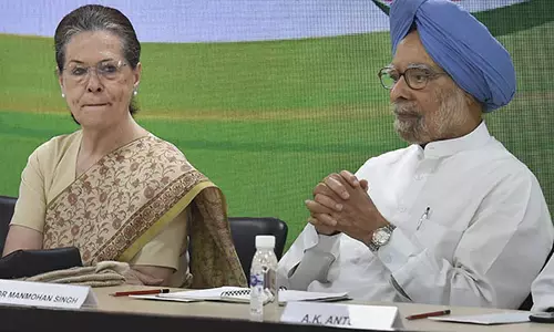 നിർണായക പ്രവർത്തക സമിതി യോഗത്തിൽ മൻമോഹൻ സിങ്ങും ആന്റണിയുമില്ല