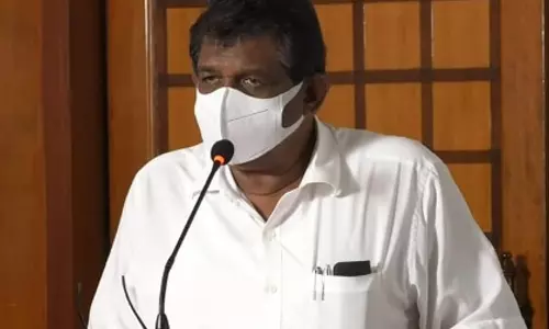 രണ്ടു രൂപ കൺസഷൻ നാണക്കേട്; തന്റെ പ്രസ്താവനയെ ദുര്വ്യാഖ്യാനിച്ചെന്ന് മന്ത്രി ആന്റണി രാജു രണ്ടു രൂപ കൺസഷൻ നാണക്കേട്; തന്റെ പ്രസ്താവനയെ ദുര്വ്യാഖ്യാനിച്ചെന്ന് മന്ത്രി ആന്റണി രാജു