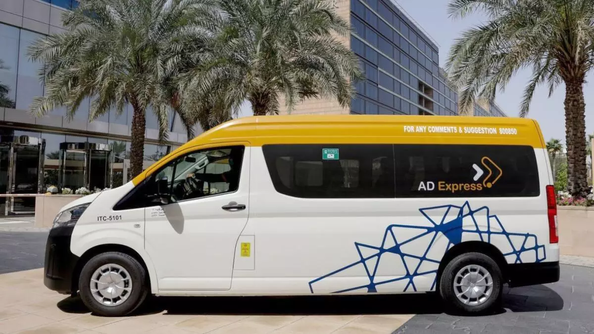 അബൂദബി എക്സ്പ്രസ്; സ്വകാര്യ ബസ് സർവീസിന് തുടക്കമായി