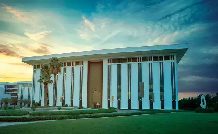 സൗദിയില് ബാങ്കുകളുടെ റമദാനിലെ പ്രവര്ത്തന സമയവും അവധി ദിനങ്ങളും പ്രഖ്യാപിച്ചു സൗദിയില് ബാങ്കുകളുടെ റമദാനിലെ പ്രവര്ത്തന സമയവും അവധി ദിനങ്ങളും പ്രഖ്യാപിച്ചു