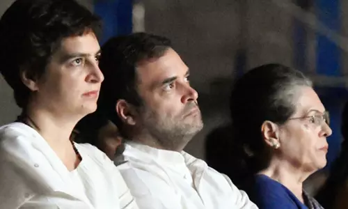 പാര്‍ട്ടിക്കായി പദവികള്‍ ത്യജിക്കാന്‍ സോണിയയും രാഹുലും പ്രിയങ്കയും തയ്യാറായിരുന്നു