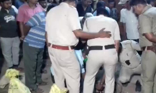 ബംഗാളില്‍ കോണ്‍ഗ്രസ്, തൃണമൂല്‍ നേതാക്കള്‍ വെടിയേറ്റ് മരിച്ചു