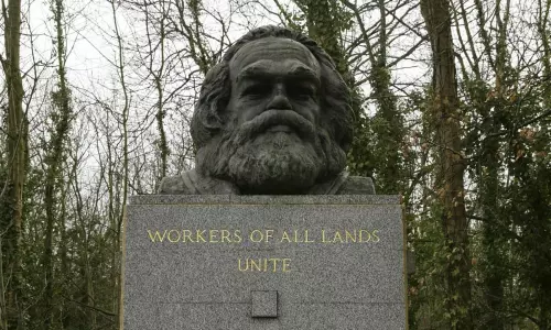 മാർക്സ് എന്ന മൂർ