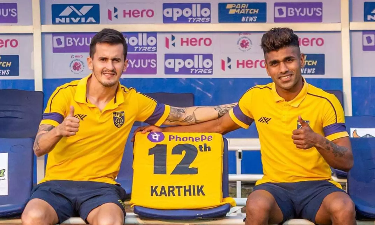 ബ്ലാസ്റ്റേഴ്സ് വിജയത്തിൽ സന്തോഷത്താൽ പൊട്ടിക്കരഞ്ഞ കുഞ്ഞു കാർത്തിക്ക് രണ്ടാം പാദത്തിൽ 12th മാൻ ബ്ലാസ്റ്റേഴ്സ് വിജയത്തിൽ സന്തോഷത്താൽ പൊട്ടിക്കരഞ്ഞ കുഞ്ഞു കാർത്തിക്ക് രണ്ടാം പാദത്തിൽ 12th മാൻ