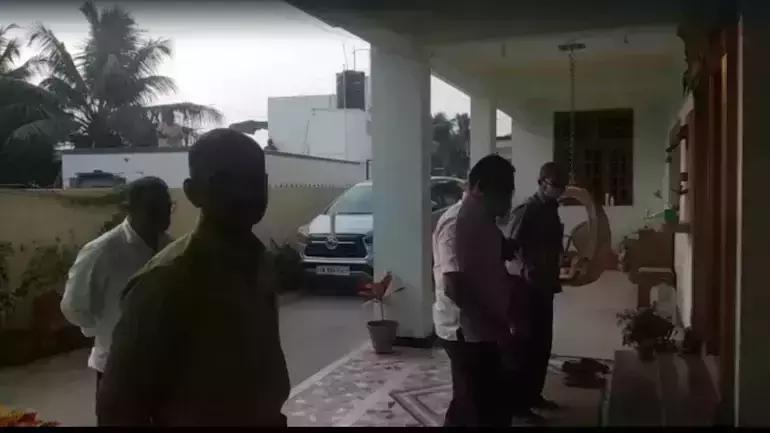 തമിഴ്‌നാട് മുൻ മന്ത്രിയുടെ വീട്ടിൽ വിജിലൻസ് പരിശോധന