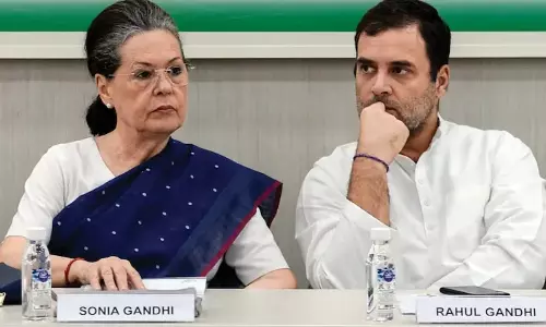 തെരഞ്ഞെടുപ്പ് തോൽവി; അഞ്ച് പിസിസി പ്രസിഡന്റുമാരോട് രാജി ആവശ്യപ്പെട്ട് സോണിയ