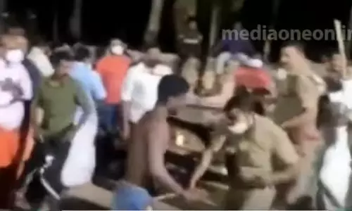 ഗാനമേളക്കിടെ നൃത്തം ചെയ്തതിന് യുവാവിന് പൊലീസിന്റെ ക്രൂരമർദനം