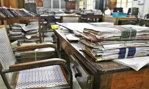 സർക്കാർ ജീവനക്കാരുടെ കോൺഫിഡൻഷ്യൽ റിപ്പോർട്ട്: നിര്‍ണായക നീക്കവുമായി സംസ്ഥാന സര്‍ക്കാര്‍