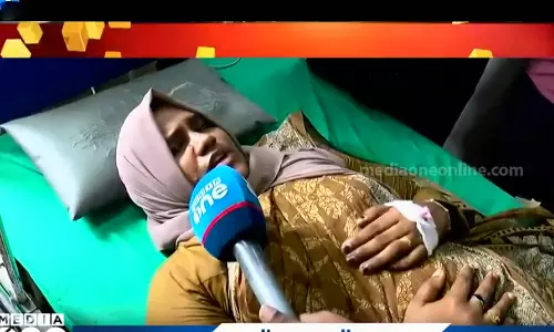 ഒരുപാട് പുരുഷ പൊലീസുകാർ ഞങ്ങളെ അടിച്ചു, വലിച്ചിഴച്ചു കൊണ്ടുപോയി; കെ റെയിലിന് കല്ലിടാനെത്തിയ പൊലീസ് മർദിച്ചെന്ന് തിരൂർ നഗരസഭാ ചെയർപേഴ്സൺ ഒരുപാട് പുരുഷ പൊലീസുകാർ ഞങ്ങളെ അടിച്ചു, വലിച്ചിഴച്ചു കൊണ്ടുപോയി; കെ റെയിലിന് കല്ലിടാനെത്തിയ പൊലീസ് മർദിച്ചെന്ന് തിരൂർ നഗരസഭാ ചെയർപേഴ്സൺ