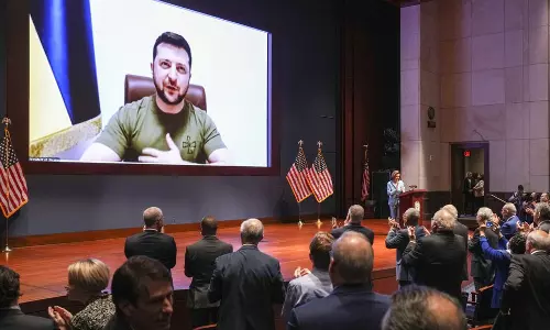 സഹായം വേണം, ഇപ്പോഴാണ് ഞങ്ങൾക്ക് നിങ്ങളെ ആവശ്യം; യു.എസ് കോൺഗ്രസിൽ സെലൻസ്‌കി