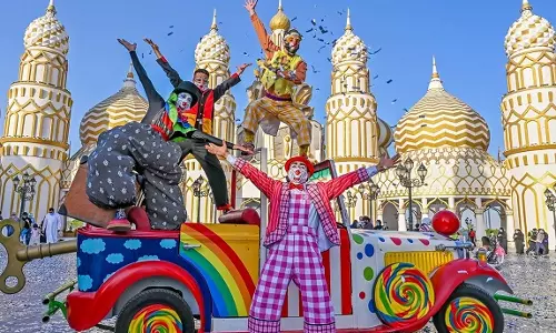 ദുബൈ ഗ്ലോബൽ വില്ലേജ് പ്രവർത്തനം   മേയ് ഏഴ് വരെ നീട്ടി