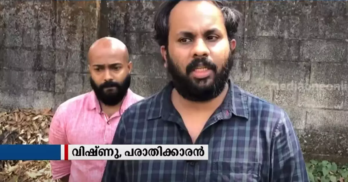 ഓര്ഡര് ചെയ്ത് രണ്ടു ലക്ഷം നഷ്ടമായി; ആമസോണിനെതിരെ പരാതി ഓര്ഡര് ചെയ്ത് രണ്ടു ലക്ഷം നഷ്ടമായി; ആമസോണിനെതിരെ പരാതി