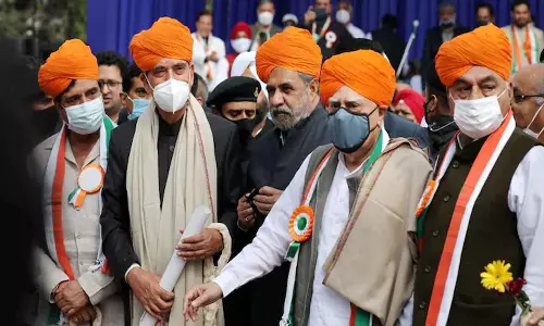 നെഹ്റു കുടുംബവുമായി കൂടുതൽ ചർച്ചകൾക്ക് തയ്യാറാണ്; നേതൃമാറ്റത്തില്‍ നിലപാട്  കടുപ്പിച്ച് ജി23 നേതാക്കള്‍