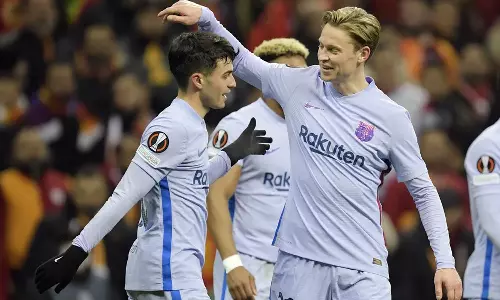 യൂറോപ്പ ലീഗ്; ഗലട്ടസാരയെ മറികടന്ന് ബാർസ ക്വാർട്ടറിൽ