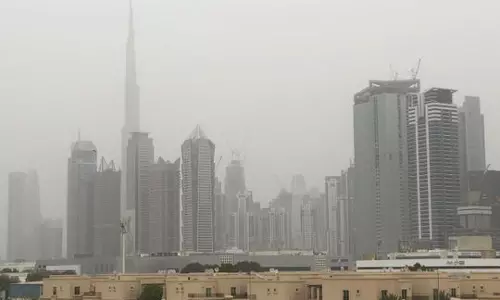 യു.എ.ഇയില്‍ ശക്തമായ പൊടിക്കാറ്റിന് സാധ്യത