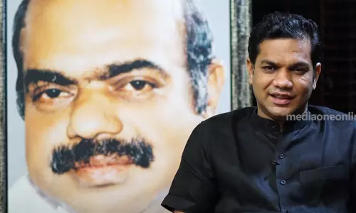 പത്തൊൻപതുകാരനായ രക്ഷിതാവായിരുന്നു ഞാൻ