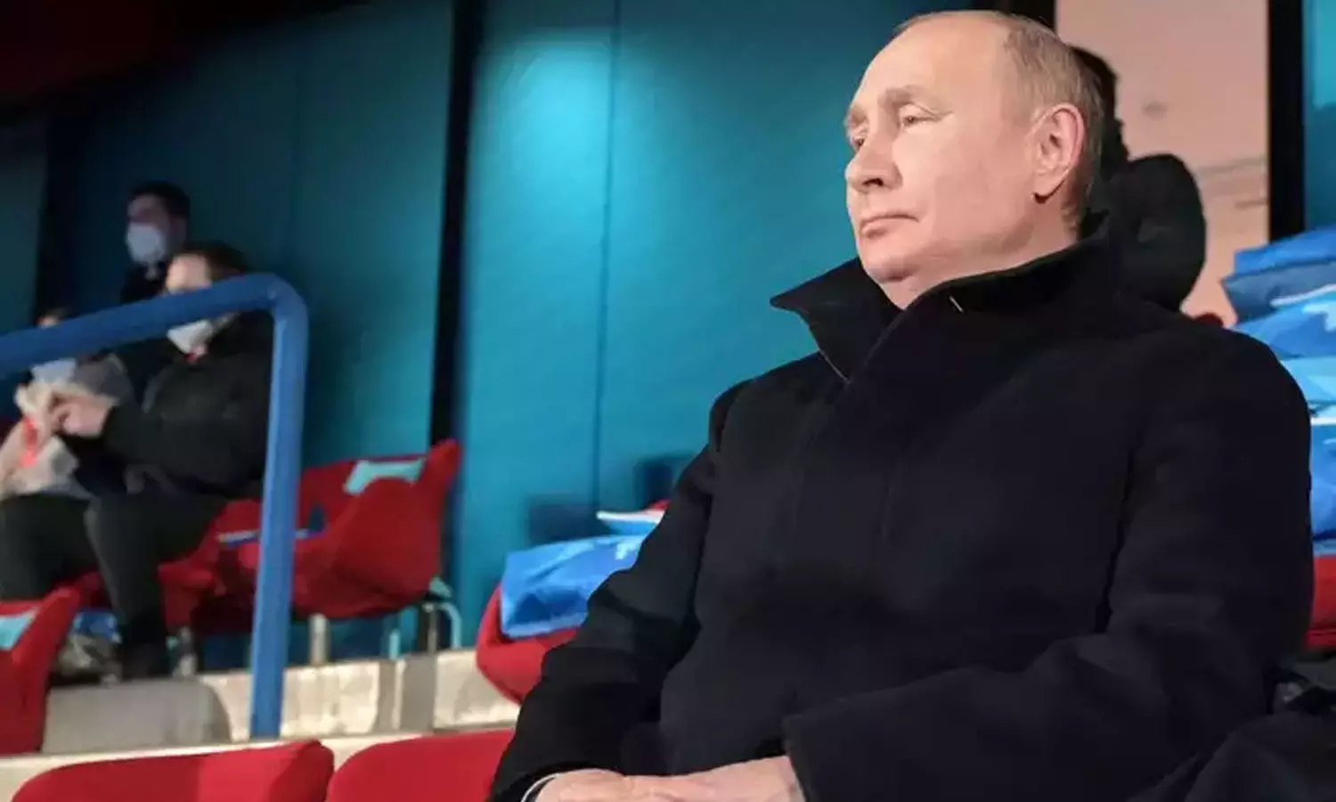 വിഷം കൊടുക്കുമെന്ന് ഭയന്ന് പുടിൻ ഫെബ്രുവരിയിൽ 1,000 പേഴ്സണൽ സ്റ്റാഫ് അംഗങ്ങളെ മാറ്റിയെന്ന് റിപ്പോർട്ട് വിഷം കൊടുക്കുമെന്ന് ഭയന്ന് പുടിൻ ഫെബ്രുവരിയിൽ 1,000 പേഴ്സണൽ സ്റ്റാഫ് അംഗങ്ങളെ മാറ്റിയെന്ന് റിപ്പോർട്ട്