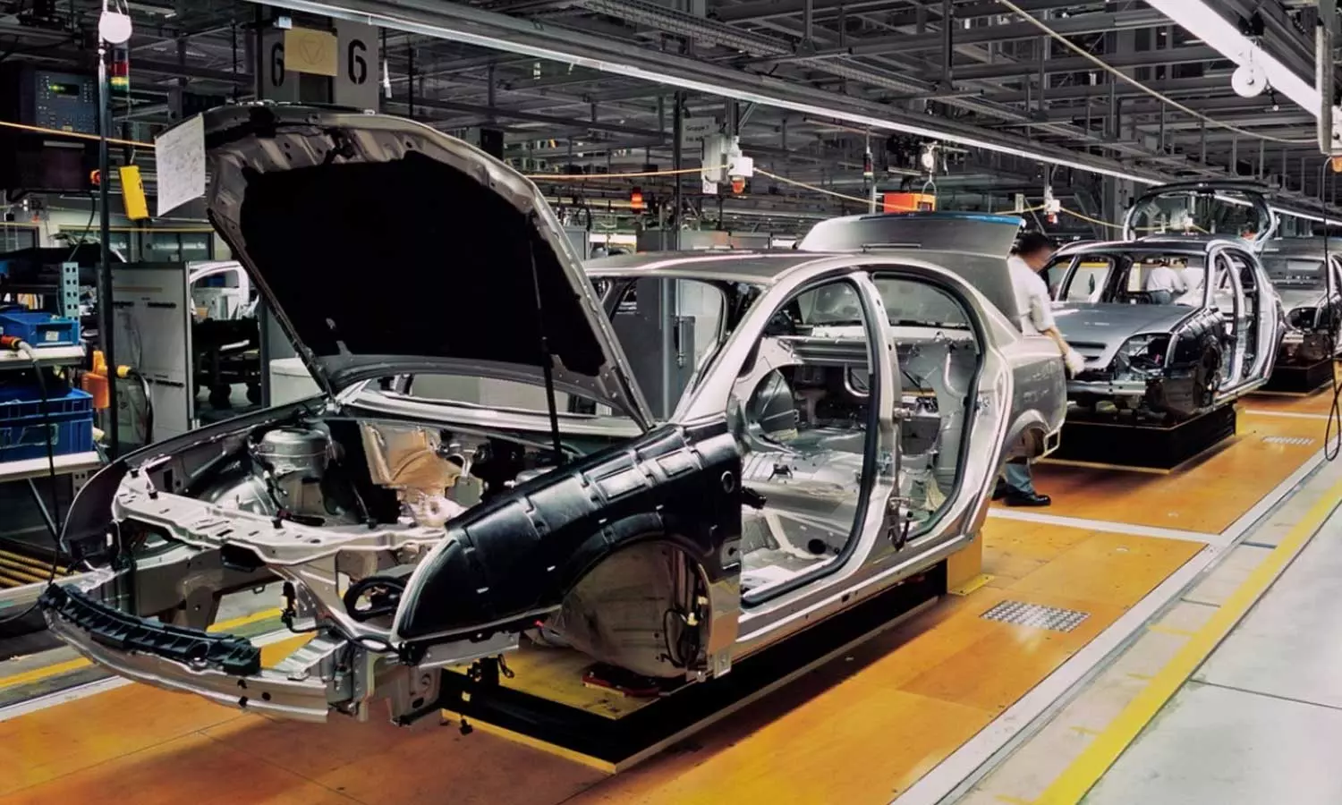 ഇലക്ട്രിക് വാഹന നിർമാണം; ഇന്ത്യയിൽ വമ്പൻ നിക്ഷേപത്തിനൊരുങ്ങി സുസുക്കി