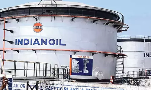 റഷ്യയില് നിന്ന് അസംസ്കൃത എണ്ണ ഇറക്കുമതി: കരാറില് ഒപ്പിട്ട് ഇന്ത്യൻ ഓയിൽ കോർപറേഷൻ റഷ്യയില് നിന്ന് അസംസ്കൃത എണ്ണ ഇറക്കുമതി: കരാറില് ഒപ്പിട്ട് ഇന്ത്യൻ ഓയിൽ കോർപറേഷൻ