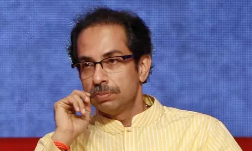 ശിവസേന ഹിന്ദുത്വ പാർട്ടിയാണ്; ഉവൈസിയുമായി സഖ്യത്തിനില്ലെന്ന് ഉദ്ദവ് താക്കറെ ശിവസേന ഹിന്ദുത്വ പാർട്ടിയാണ്; ഉവൈസിയുമായി സഖ്യത്തിനില്ലെന്ന് ഉദ്ദവ് താക്കറെ