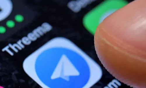 മെറ്റക്കെതിരെയുള്ള നടപടി വിനയായി; റഷ്യയിൽ വാട്സ്ആപ്പിനെ വെട്ടിച്ച് ടെലഗ്രാം മെറ്റക്കെതിരെയുള്ള നടപടി വിനയായി; റഷ്യയിൽ വാട്സ്ആപ്പിനെ വെട്ടിച്ച് ടെലഗ്രാം