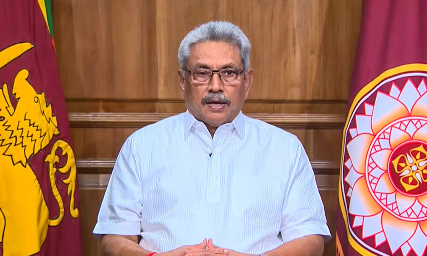 ശ്രീലങ്കയിൽ സാമ്പത്തിക അരക്ഷിതാവസ്ഥ രൂക്ഷം; പ്രസിഡന്റിന്റെ അധ്യക്ഷതയില് യോഗം ചേർന്നു ശ്രീലങ്കയിൽ സാമ്പത്തിക അരക്ഷിതാവസ്ഥ രൂക്ഷം; പ്രസിഡന്റിന്റെ അധ്യക്ഷതയില് യോഗം ചേർന്നു