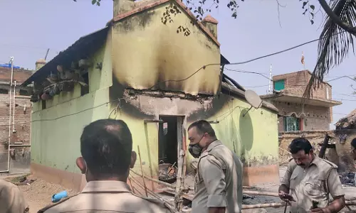 ബംഗാളിൽ എട്ടുപേർ ചുട്ടെരിക്കപ്പെട്ട സംഭവം; ഇരകൾക്ക് മർദനവുമേറ്റെന്ന് പോസ്റ്റുമോർട്ടം റിപ്പോർട്ട്