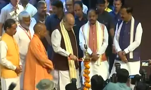 യോഗി ആദിത്യനാഥിന്റെ സത്യപ്രതിജ്ഞ നാളെ; കശ്മീർ ഫയൽസ് ടീമിനും ക്ഷണം