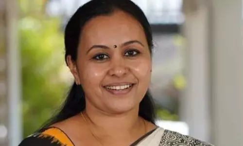 മാസ്ക് എപ്പോൾ മാറ്റണമെന്ന് തീരുമാനം എടുത്തിട്ടില്ല: വീണാ ജോര്‍ജ്