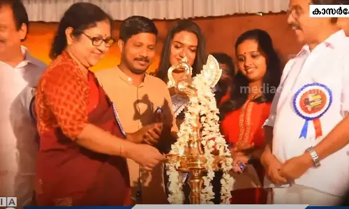 കണ്ണൂർ സർവ്വകലാശാല കലോത്സവത്തിന് തുടക്കം; മത്സരങ്ങളുടെ ഉദ്ഘാടനം മന്ത്രി ഡോ.ആര്‍.ബിന്ദു നിർവ്വഹിച്ചു