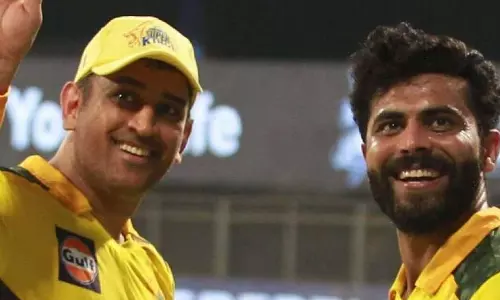 എന്തിന് ടെൻഷൻ, ധോണിയില്ലെ കൂടെ: രവീന്ദ്ര ജഡേജ എന്തിന് ടെൻഷൻ, ധോണിയില്ലെ കൂടെ: രവീന്ദ്ര ജഡേജ