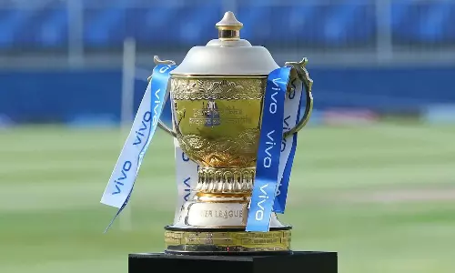 ഐപിഎൽ സ്പോൺസർഷിപ്പ് വരുമാനം 1000 കോടി കടന്നു; റെക്കോർഡ് ഐപിഎൽ സ്പോൺസർഷിപ്പ് വരുമാനം 1000 കോടി കടന്നു; റെക്കോർഡ്