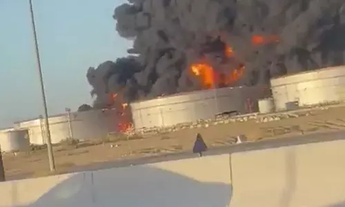 സൗദിയുമായി വെടിനിർത്തലിന് ഹൂതികൾ രംഗത്ത്: സൻആ വിമാനത്താവളവും ഹുദൈദയും തുറക്കാൻ തയാർ