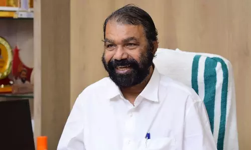 എസ്.എസ്.എല്.സി, പ്ലസ് 2 പരീക്ഷകള്ക്കുള്ള ഒരുക്കം പൂർത്തിയായതായി മന്ത്രി വി ശിവന് കുട്ടി എസ്.എസ്.എല്.സി, പ്ലസ് 2 പരീക്ഷകള്ക്കുള്ള ഒരുക്കം പൂർത്തിയായതായി മന്ത്രി വി ശിവന് കുട്ടി