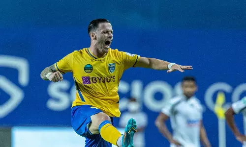 വല വിരിച്ച് വമ്പൻ ക്ലബ്ബുകൾ; വാസ്‌ക്വസിനെ പിടിച്ചു നിർത്തുക എളുപ്പമാകില്ല