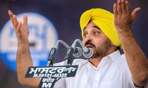 ക്യൂ നിന്ന് മുഷിയേണ്ട, റേഷൻ ഇനി വീട്ടുപടിക്കലെത്തും; പ്രഖ്യാപനവുമായി പഞ്ചാബ് സർക്കാർ