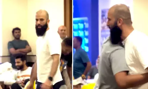 അലിയെ വരവേറ്റ് ചെന്നൈ ക്യാമ്പ്: കൈ കൊടുത്ത് ധോണി