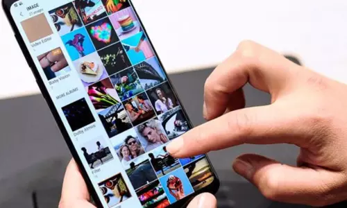 സ്വകാര്യ നിമിഷങ്ങൾ ഫോണിൽ സൂക്ഷിക്കാറുണ്ടോ? സൂക്ഷിക്കുക! മുന്നറിയിപ്പുമായി കേരള പൊലീസ്